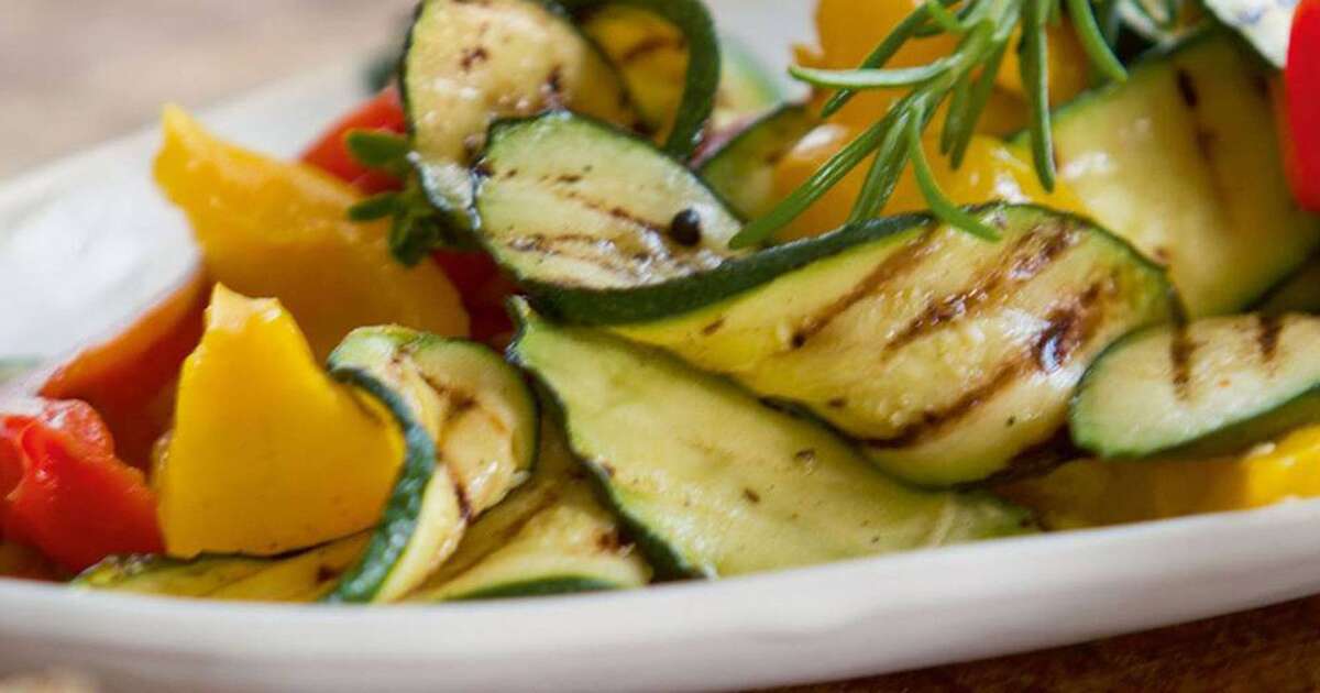Gemüse-Antipasti mit Knoblauch-Balsamico-Marinade | Carl Kühne KG
