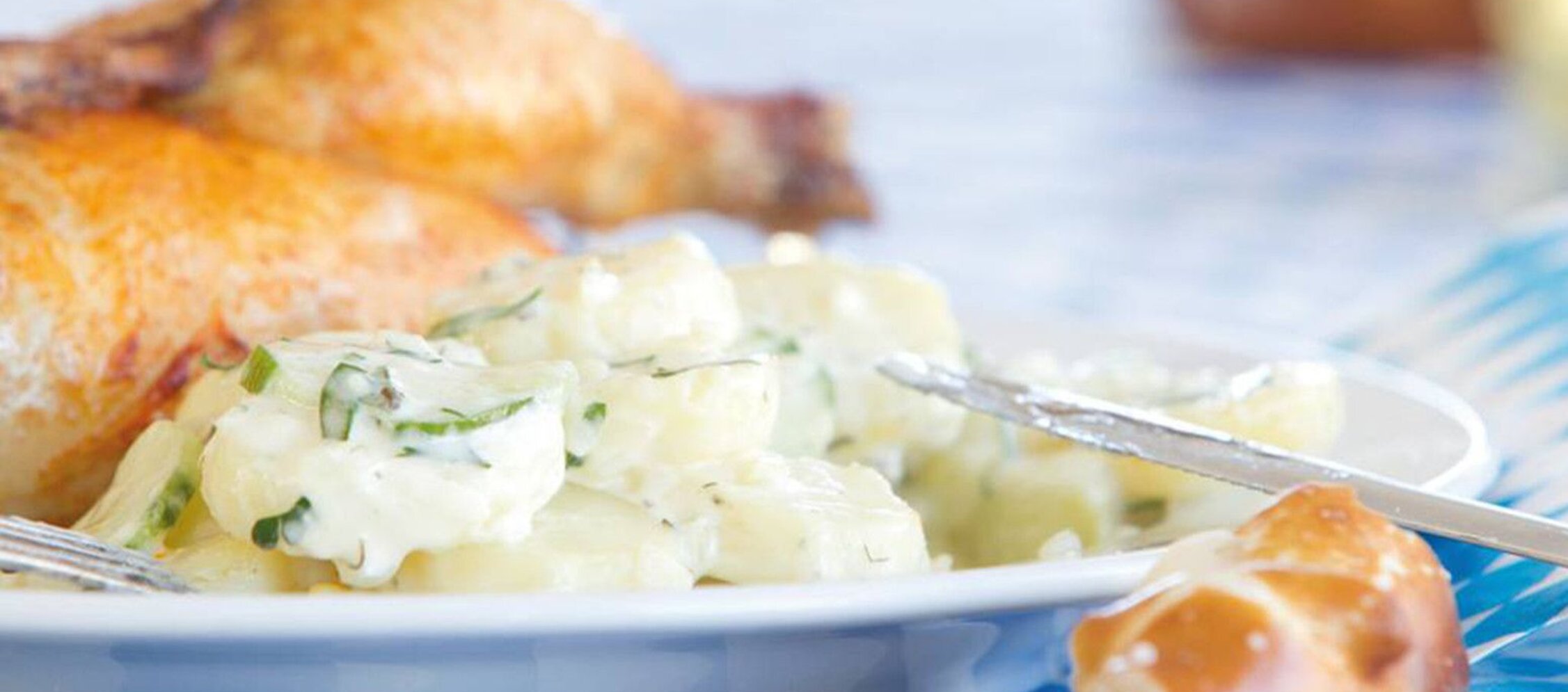 Rezept Backhendl mit Kartoffel-Gurken Salat