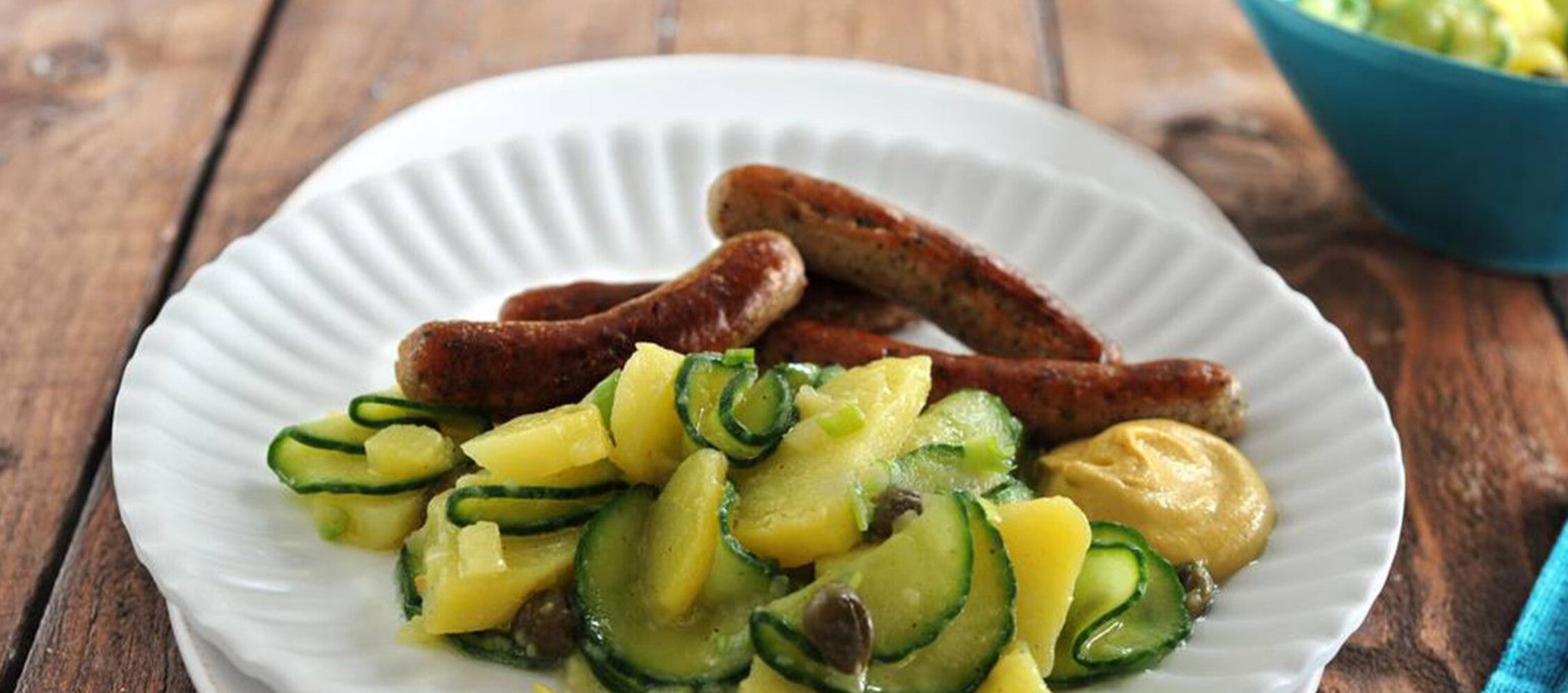 Rezept Bratwurst mit Kartoffel-Gurken Salat