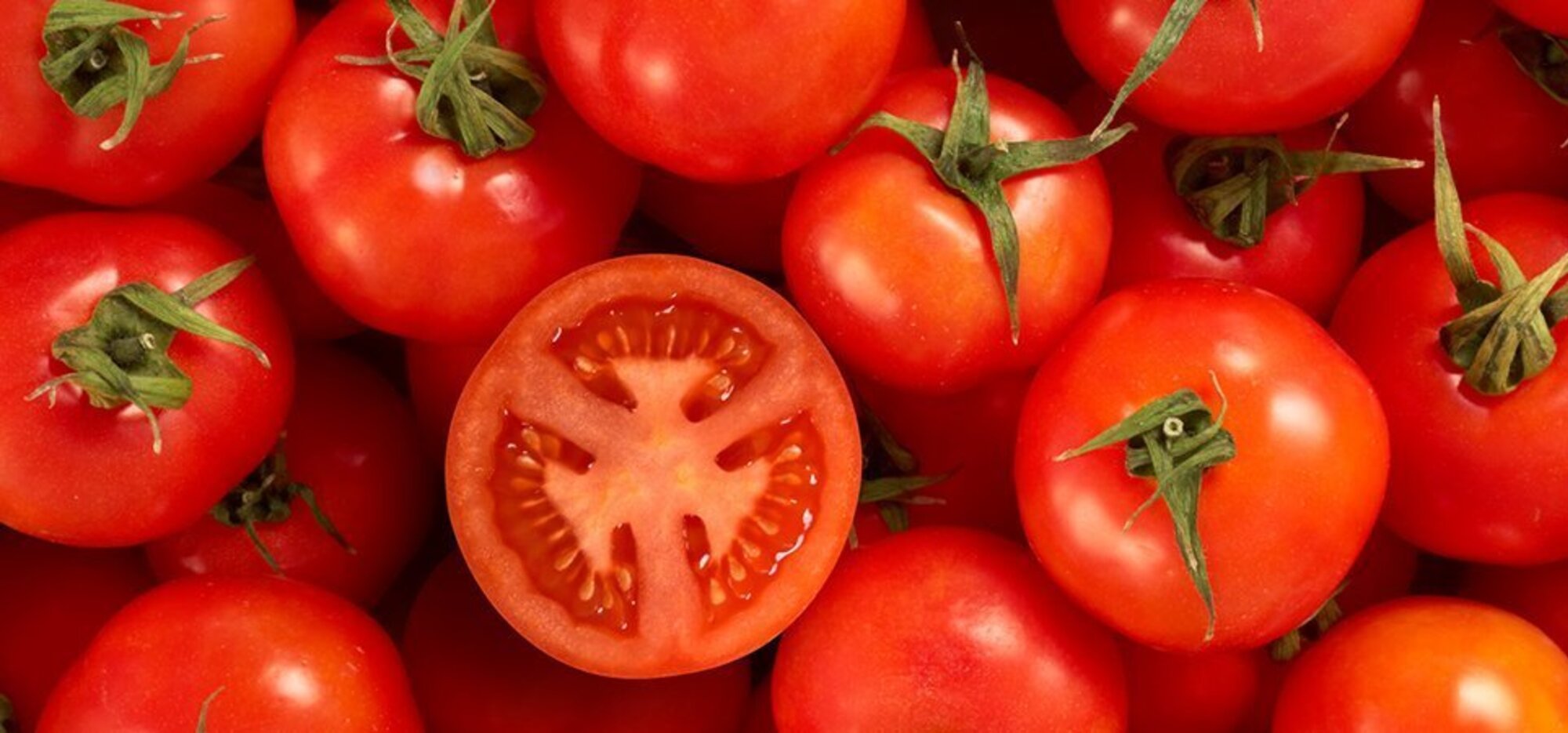 Gemüsesorte:mehrere rote Tomaten