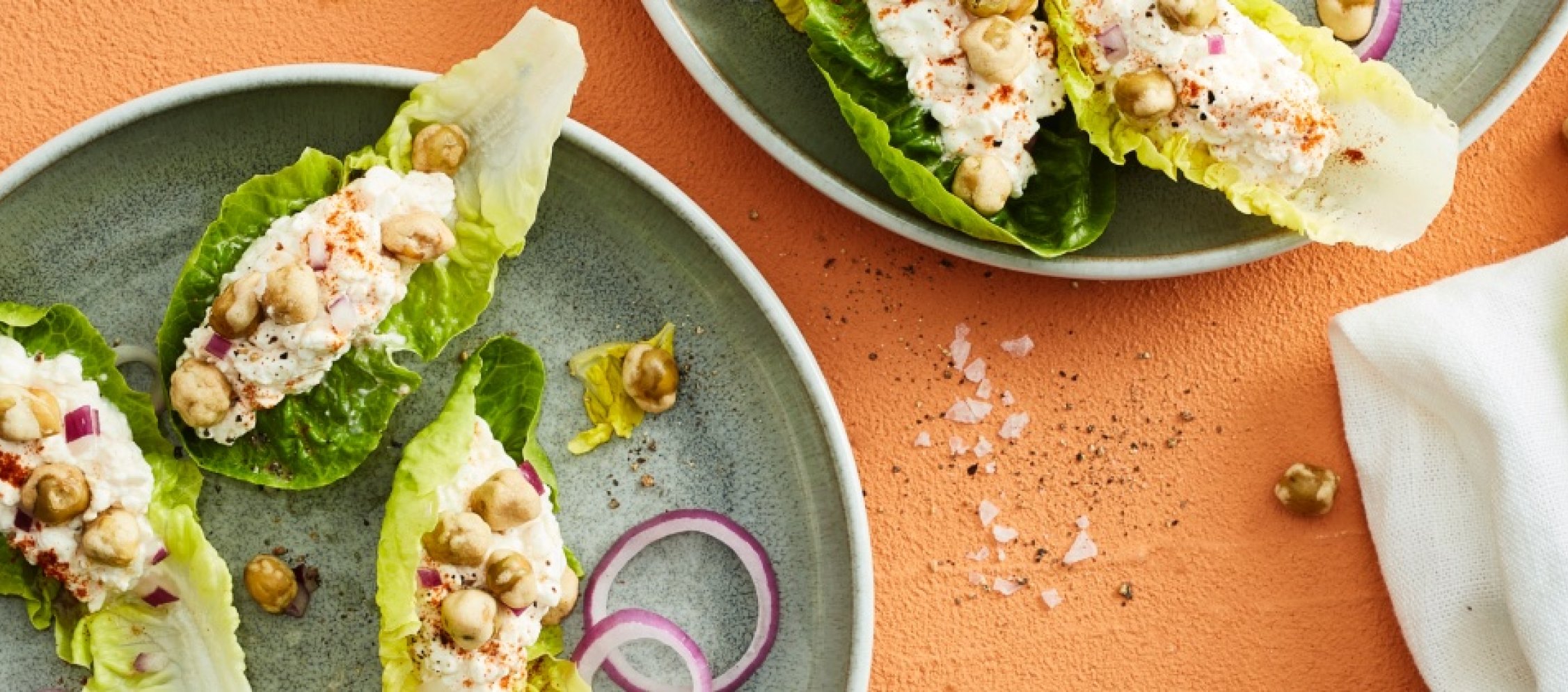 Salatschiffchen mit Hüttenkäse Rezept Salatschiffchen mit Hüttenkäse Rezept